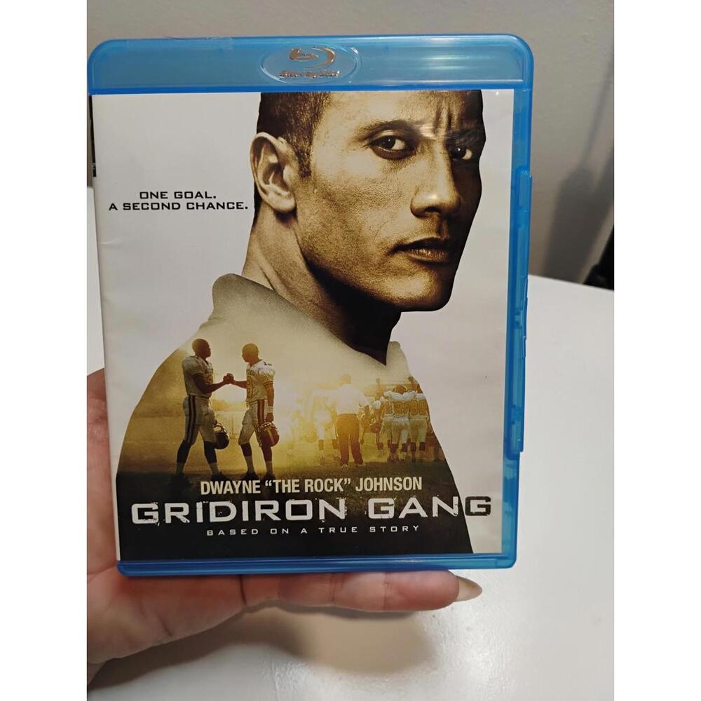 Gridiron Gang (Blu-ray) Brand New Sealed Dwayne Johnson